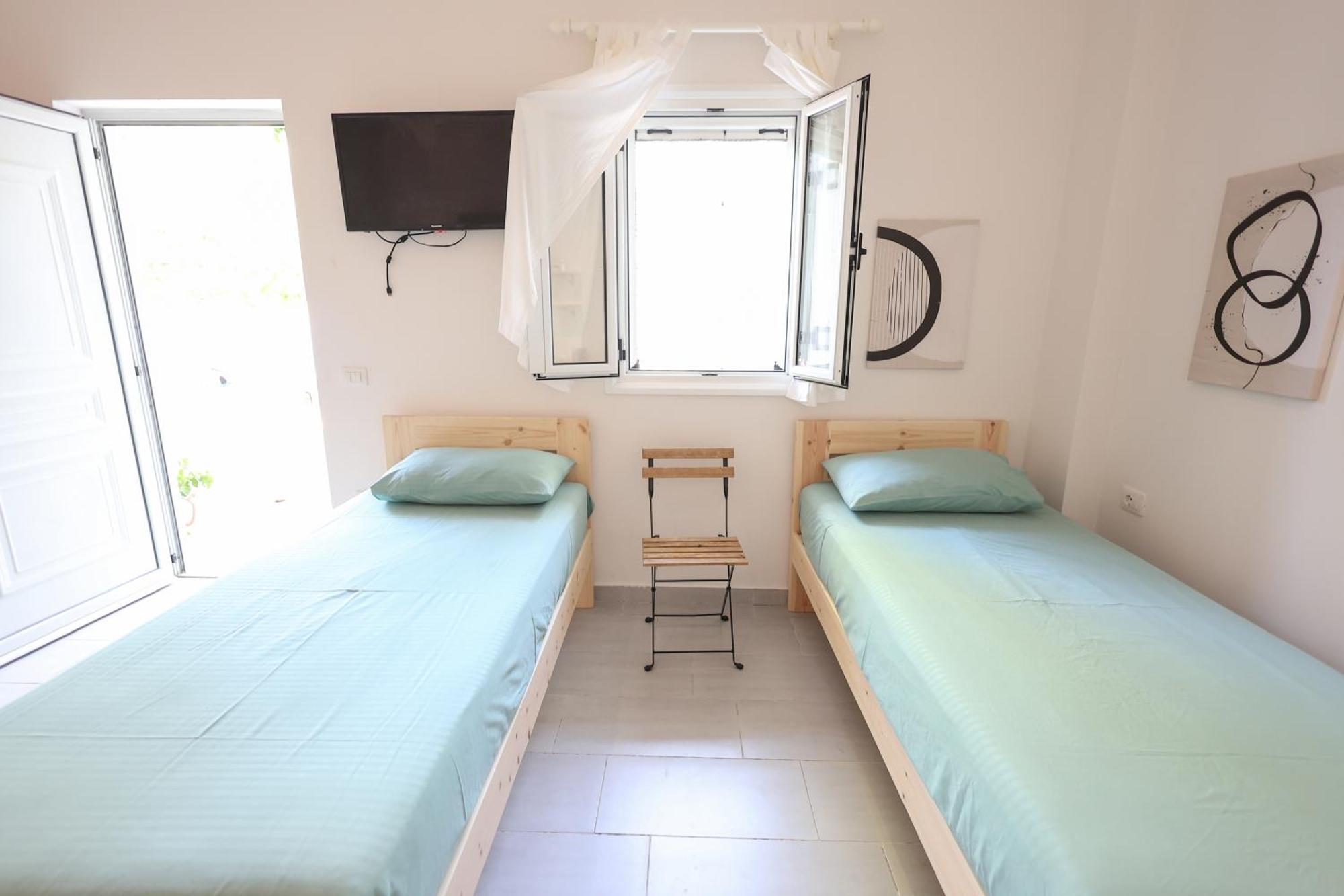 Casablanca Rooms Dhermi Bagian luar foto