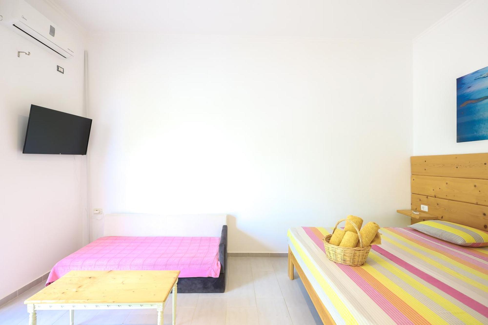 Casablanca Rooms Dhermi Bagian luar foto