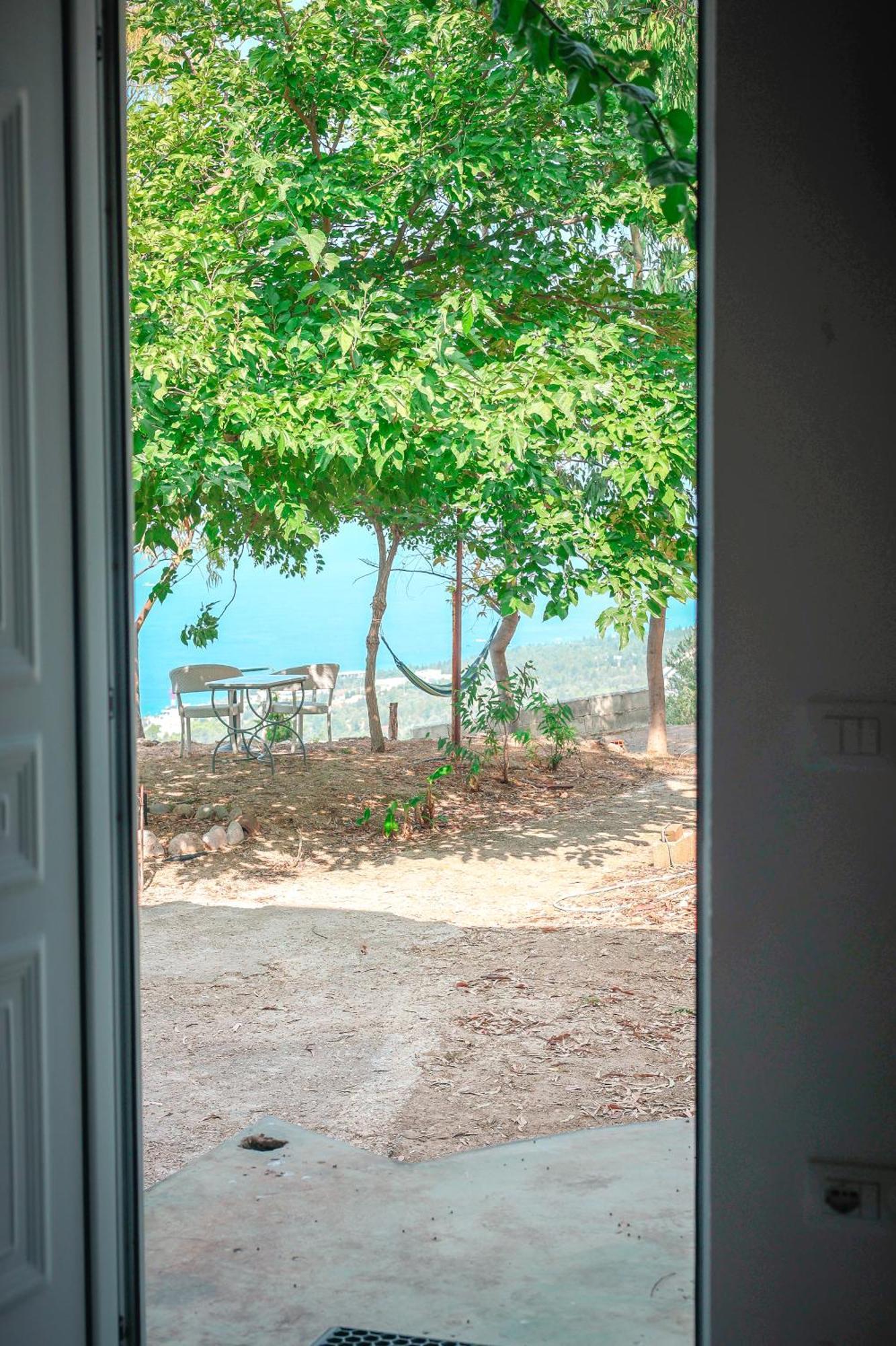 Casablanca Rooms Dhermi Bagian luar foto