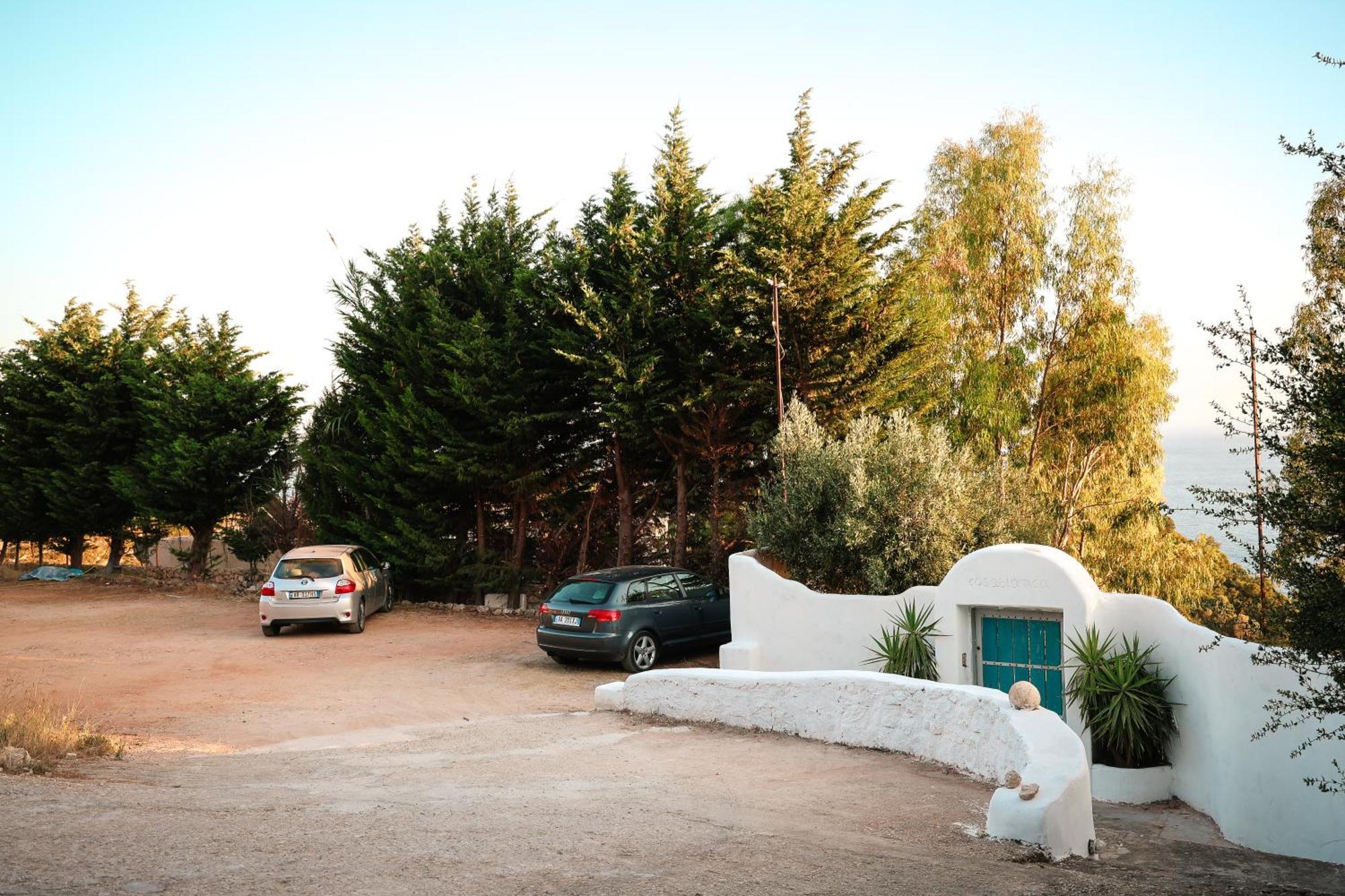 Casablanca Rooms Dhermi Bagian luar foto