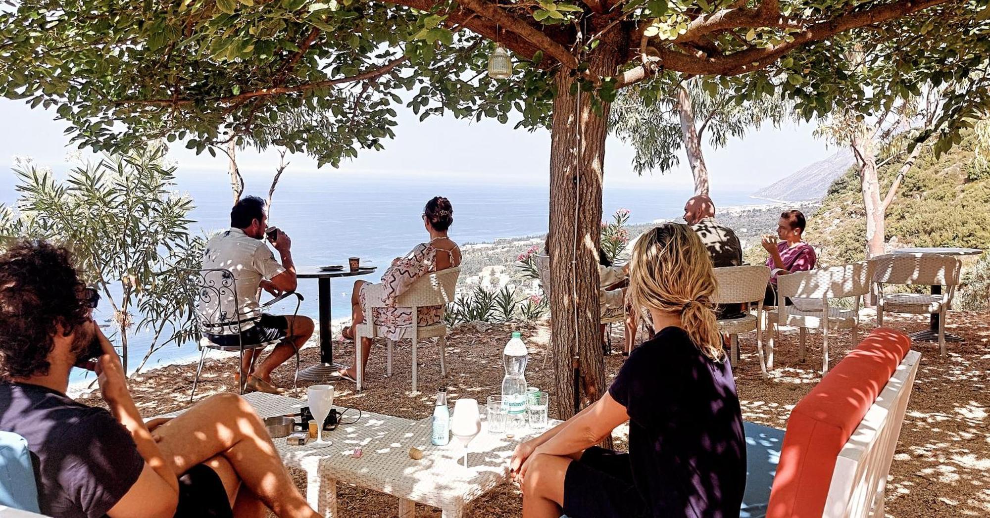 Casablanca Rooms Dhermi Bagian luar foto