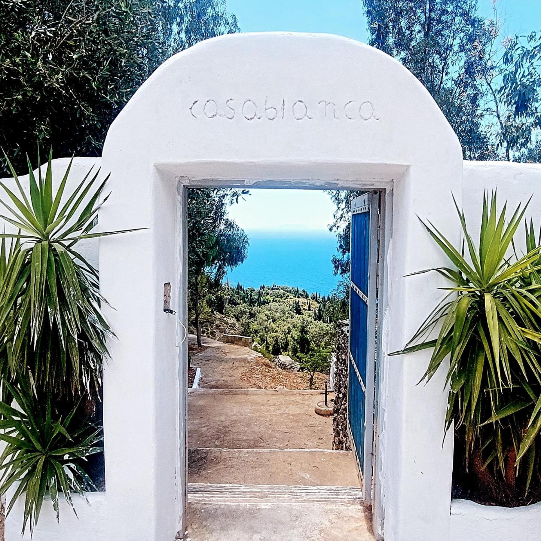 Casablanca Rooms Dhermi Bagian luar foto